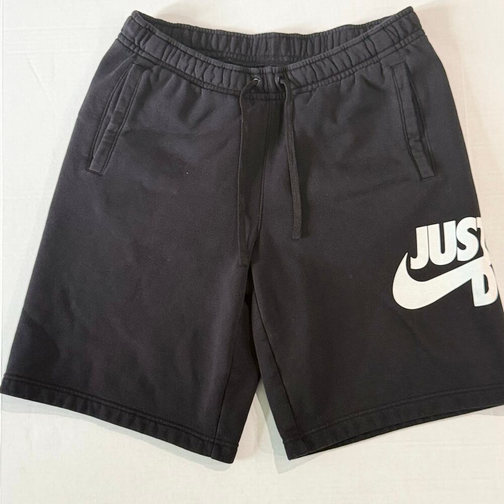 Nike Just Do It Black Fleece Shorts Men’s Size L Elastic Waist With Pockets